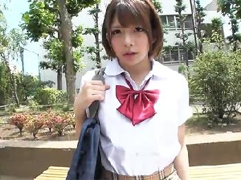 大好きな同級生美形少女にフラれたので腹いせにオジサンたちに中出し婦女暴行させるW女子校生美少女レイプ乱交麻里梨夏のエロ動画