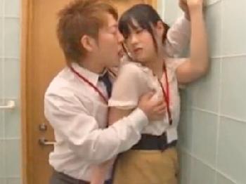 『壊れちゃいそう』ミニ系顔のオフィスレディが上司のデカチンで突かれ絶頂絶頂オーガズム絶頂オーガズム美少女ロリOL顔射のエロ動...