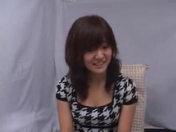 エロそうな素人娘を謝礼で騙してパンスト破いてローター責めして肉棒挿入巨乳顔射ハメ撮りナンパフェラのエロ動画