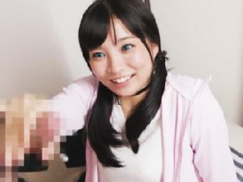 勃起させて次々と連続射精へ導いてくれる名器の巫女と中出し交尾三昧美少女フェラ手コキのエロ動画