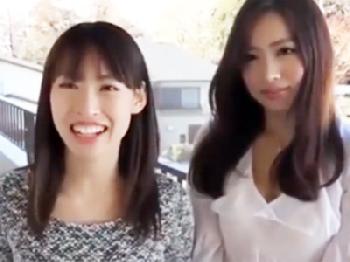 可愛い姉妹が兄のペニスを弄りながら3人で禁断の性行為‥巨乳美少女お姉さん中出し近親相姦3Pのエロ動画