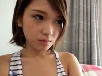 童顔のクォーター美形少女が欲情した男に半ば強引に男性器挿入され否応なくハメ展開美少女ロリぶっかけのエロ動画