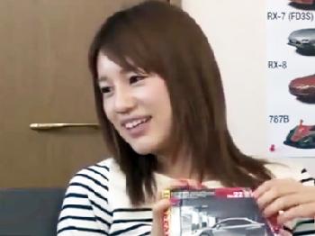 『ちょっと何見てるの？』弟のJAV映像で色情したデカ乳姉が禁断の近親中出しSEX！巨乳お姉さん痴女近親相姦のエロ動画