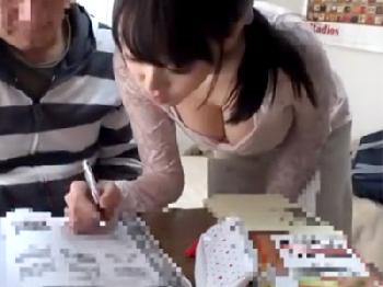 色情した童貞生徒に中出し強姦喰らう大きいオッパイ家庭教師女子大生巨乳お姉さんレイプ盗撮のエロ動画