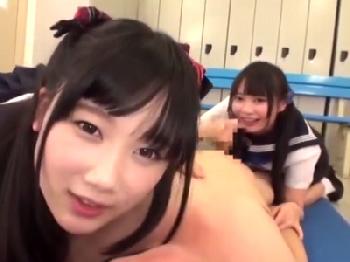 才色兼備の美人お姉さんが年下男子の肉棒にドハマりしてパコ三昧W痴女めがねのエロ動画