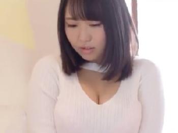 ムッチムチなぷるるん豊満カフェ店員の初カメラ前SEX巨乳素人美少女のエロ動画