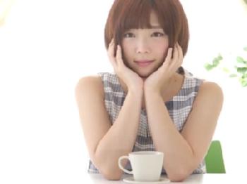 今まで守ってきた中出しを初めて解禁して3Pパコ美少女のエロ動画