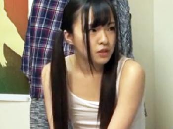 お兄ちゃんが好きすぎるミニ系妹がノーブラで誘惑して近親SEX相姦をおねだり美少女ロリ顔射近親相姦のエロ動画