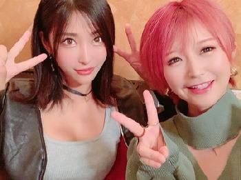上玉過ぎる2人の淫女ギャルに媚薬シャンパンを飲ましてオカワリ中出し3P巨乳痴女のエロ動画