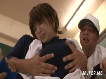 野球部員に集団強姦され強制的にバット挿入される春咲あずみW巨乳美少女レイプ3P乱交のエロ動画