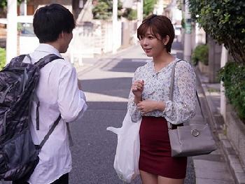 『もっとほしぃいーー♡』夫との性行為にマンネリを感じた妻が若男根を誘惑してヤラレ放題巨乳痴女人妻紗倉まなのエロ動画