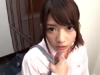 SNSでナンパしたミニ系カワ女子校生を自宅に連れ込んでガチハメ→膣奥大量中出し！巨乳美少女ロリのエロ動画