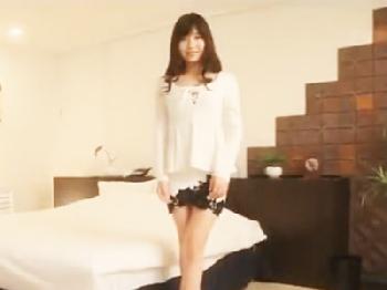 隠し撮りされてることに気付かず本気で感じちゃう喘ぎ声が可愛いデリヘル嬢巨乳盗撮のエロ動画