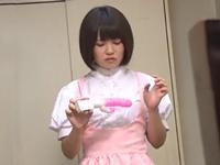 東京のファミレスではバイブ装着で勤務しなきゃいけないと店長に言われてハメられる田舎娘巨乳美少女お姉さん痴女コスプレ中出しのエ...