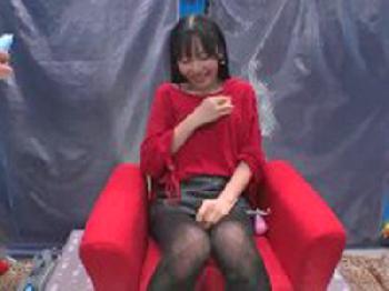 マジックミラー号の外で待ってる彼氏を裏切り快楽に溺れて身悶えまくる素人娘美少女ナンパのエロ動画