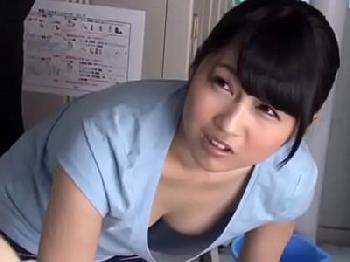 無防備にノーブラ胸チラでゴミ捨てする近所の奥様に発情して婦女暴行巨乳人妻顔射レイプ西園寺れおのエロ動画