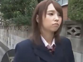 『もぅやらぁ…』自宅に押しかけた男に顔面射精性的暴行されて号泣女子校生美少女顔射レイプのエロ動画