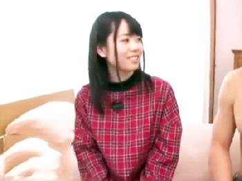 アダルトビデオ初挑戦の地味目美形少女がホテルパコ→あまりの凄さに撮影後ガチ泣き美少女痴女のエロ動画