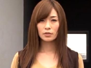 夫を助けるために身体を差し出し寝取られ婦女暴行に応じたマダムが中出しされちゃう‥巨乳人妻イラマチオレイプのエロ動画