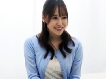 『ドクンドクン出てるぅぅ！』清純清楚に見えて超性豪の奥様が獣交尾で豹変してイキ乱れ巨乳人妻中出し盗撮のエロ動画