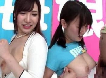 母も娘もどっちも！親子揃って大きく育った家族が禁断セックスエロ企画に巨乳人妻近親相姦乱交のエロ動画