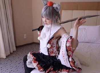 釣り目で男を惑わす小悪魔系♡猛烈可愛いコスプレイヤーがおどけながら痴女ハメ撮り美少女ロリのエロ動画