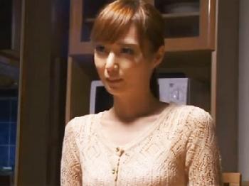 部下の嫁を目当てに自宅を訪ねて性的暴行に及ぶクズ上司巨乳人妻顔射イラマチオレイプのエロ動画