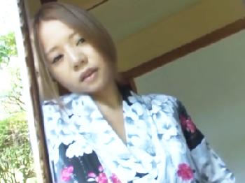 浴衣姿の巨大バストギャルお姉さんとの旅館での濃密べろちゅSEX巨乳痴女のエロ動画