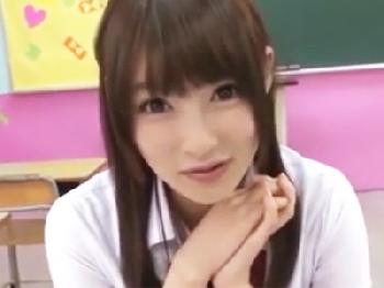 巨乳家庭教師に我慢できなくなった苦学生…円周率の計算で乳輪探しあて強制的にパコお姉さんのエロ動画