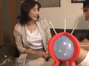 中年女を口説き落として連れ込み→中出し交尾を隠し撮り！素人人妻熟女盗撮のエロ動画