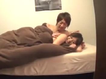 アダルトショップで客2人にご奉仕フェラチオして店内3PFUCKしちゃう痴女店員Wお姉さんぶっかけ露出のエロ動画