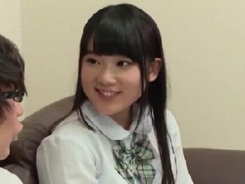 黒髪純情な彼女が彼氏よりも彼氏の父親の肉棒にゾッコン！毎日SEXレッスン女子校生美少女ロリのエロ動画