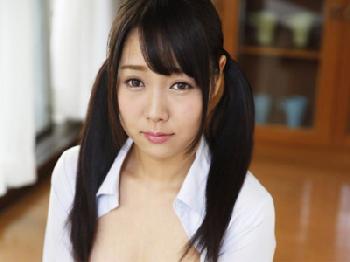 Hな命令にも笑顔でニッコリ対応！大きいオッパイ女子校生がオッサンの願いを叶える願望ペットに巨乳美少女コスプレ水着中出しのエロ...