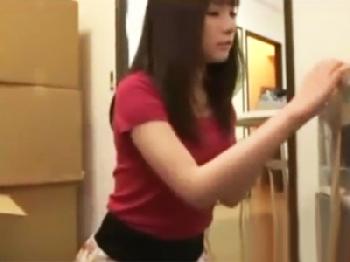 綺麗すぎる彼女の友人に誘惑されて我慢できるわけなし！彼女ゴメンお姉さん痴女のエロ動画