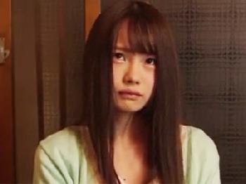 片思いしてた近所の娘が結婚して嫉妬！家に閉じ込め犯し続ける鬼畜ジジイ美少女人妻パイパン中出しレイプのエロ動画