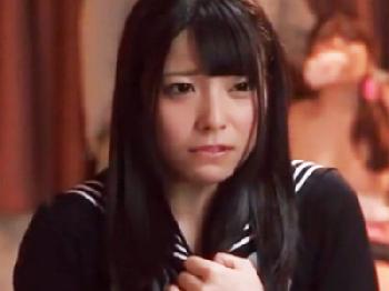 父親の借金のせいで母に見られながらJAV撮影させられることになった女子校生娘巨乳美少女中出しレイプのエロ動画