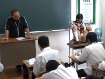 『中に…精液ください…』学校の欲望処理係として1日中出しされまくるショートヘア女子校生美少女レイプ乱交湊莉久のエロ動画