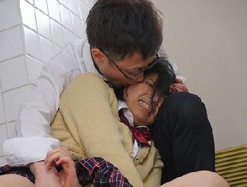 寝取られ体質持っちゃってる美形少女女子校生が…至る所で男に食われて美少女ロリレイプ根尾あかりのエロ動画