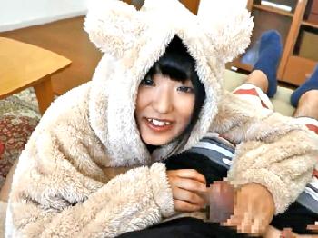 お兄ちゃん男根をあざとくフェラチオ抜きしちゃう痴女妹美少女ロリのエロ動画