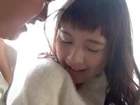 森ガール系の前髪パッツン女子と愛のあるイチャハメ素人美少女ロリハメ撮りのエロ動画