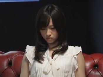 催眠で感度3000倍にされた美形少女が顔面射精ファックに痙攣イキ美少女顔射のエロ動画