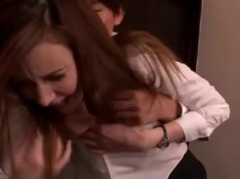 ハーフ系英語家庭教師に欲情し授業そっちのけでハメ倒し顔面射精巨乳顔射レイプのエロ動画