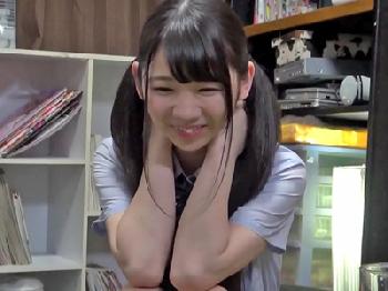 可愛らしい女子校生を自宅にお持ち帰り→縛って中出し奴隷調教美少女ロリのエロ動画