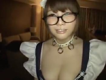 「ご主人様もうイッちゃうんですか？」ショートヘアが可愛い美形少女メイドにたっぷり中出し巨乳美少女コスプレめがねのエロ動画