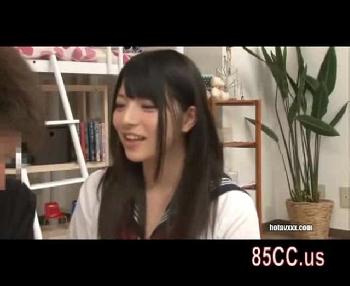 『大丈夫！一緒に治そ』早漏で悩みを抱える男性に魔法をかける上原亜衣女子校生美少女コスプレ中出しのエロ動画