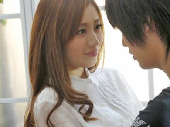 だめだと思っていながらも元カレの巨大ペニスに愛が再熱する奥さん巨乳人妻前田かおりのエロ動画