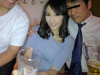 『ほしい…欲しい…ごめんなさぃ…』同窓会で出会ったゲス元彼の肉棒を懇願する寝取られ妻！巨乳痴女人妻中出しJULIAのエロ動画