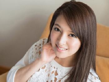 かなりハイスペックなハーフ顔の美形少女が何かに憑りつかれたかのように果敢に腰振る顔面射精パコ美少女お姉さんロリ顔射のエロ動画