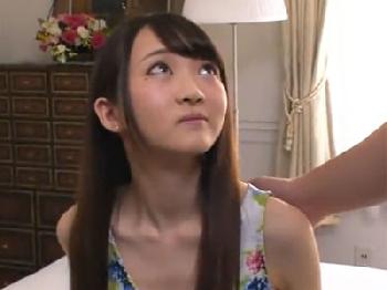 童顔顔なのに足が長くてスタイル抜群な美形少女を堪能ハメ美少女ロリ顔射のエロ動画