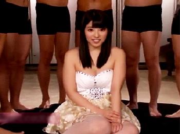 すべて膣内発射でお腹たぷたぷにされてしまう妊娠確実乱交W巨乳美少女痴女中出し上原亜衣のエロ動画